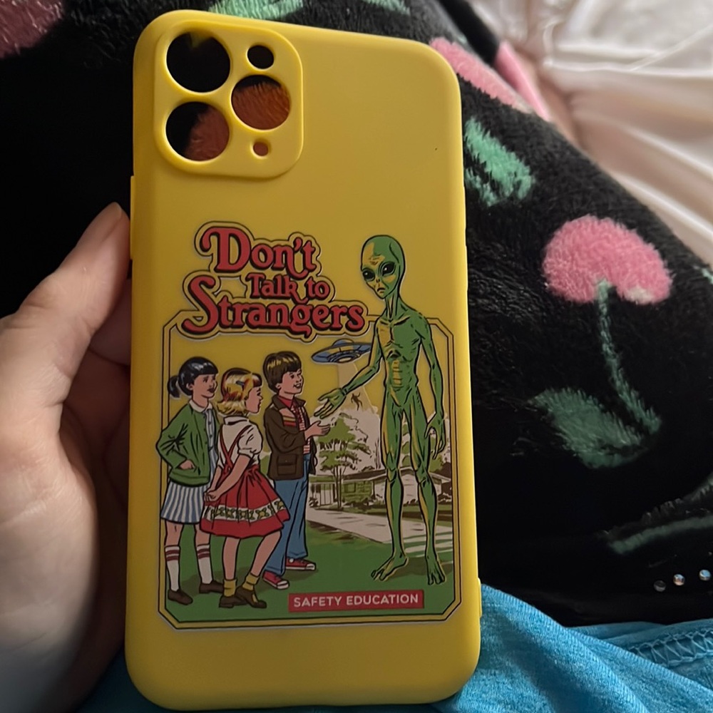 I phone 11 pro case never been used